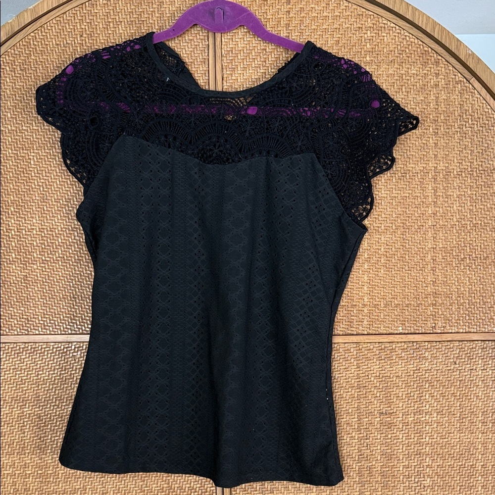 Chic Black Lace Women's Blouse